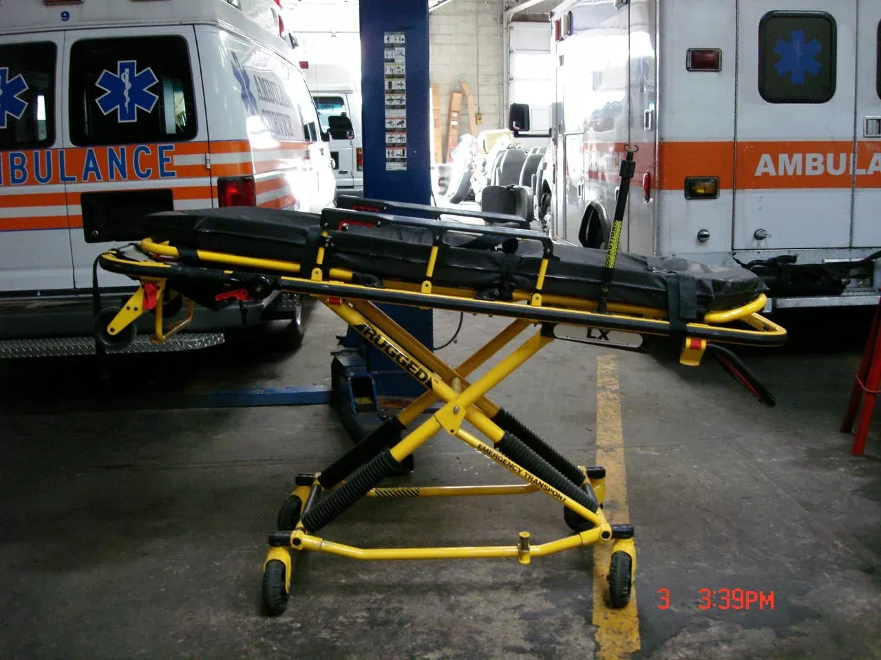 Stryker LX Ambulance Cot 500 lb Capacity – Refurbished